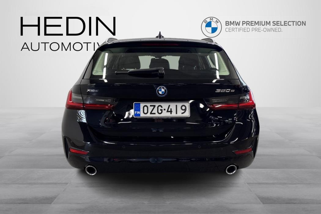 BMW 320 2022