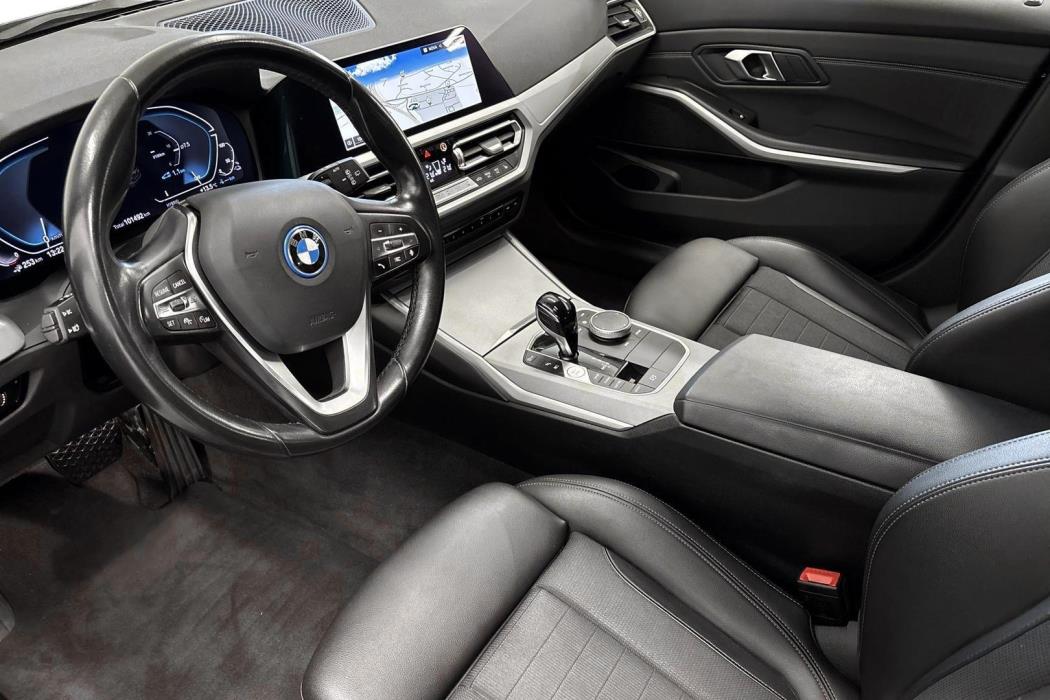 BMW 320 2022
