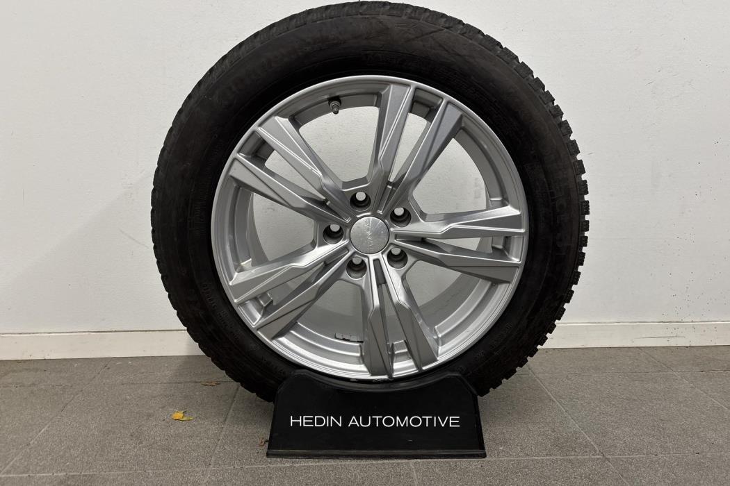 BMW 225 2023
