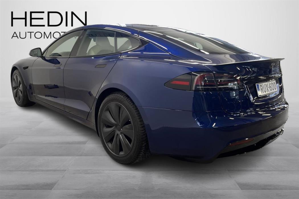 Tesla Model S 2023