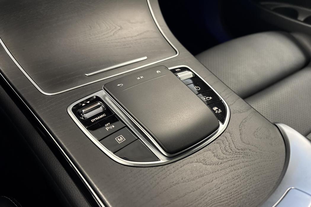 Mercedes-Benz GLC 2021