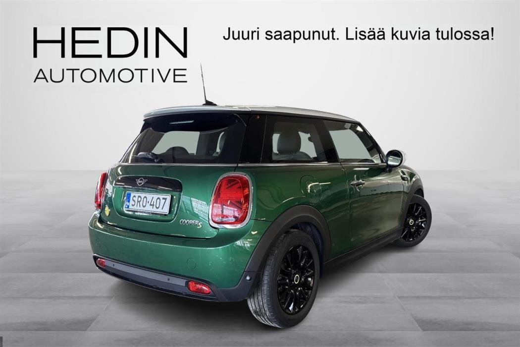 MINI Hatchback 2023