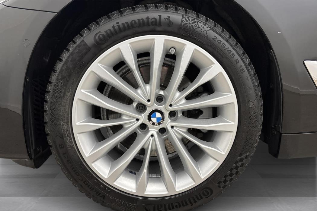BMW 518 2020