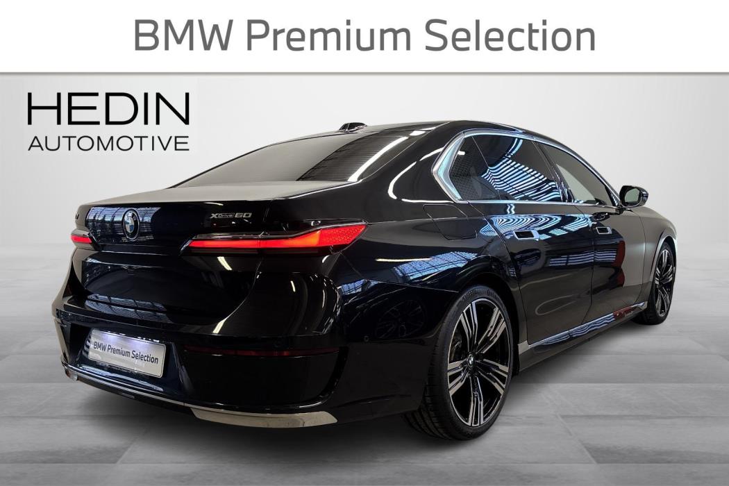 BMW i7 2023