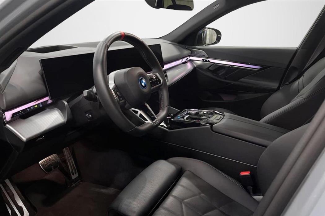 BMW i5 M60 2025