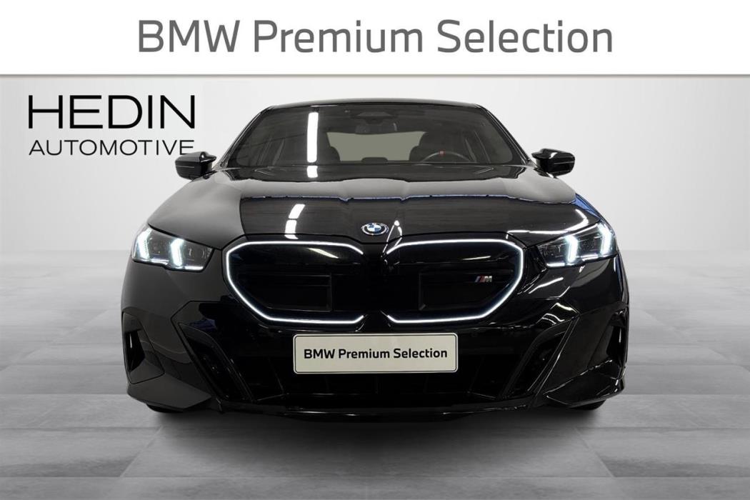 BMW i5 2024