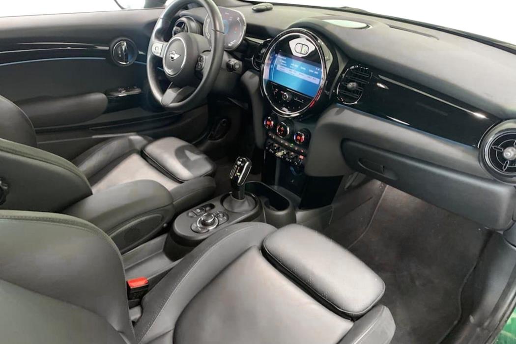 MINI Hatchback 2023