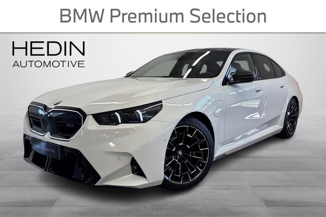 BMW M5 2025