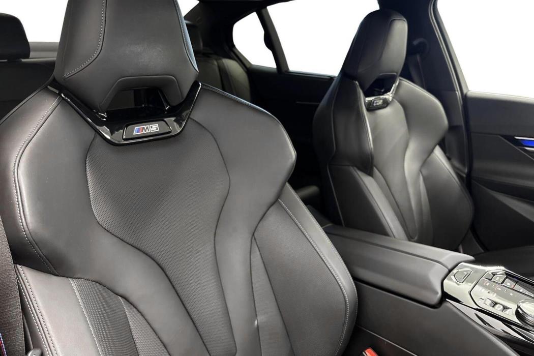 BMW M5 2025