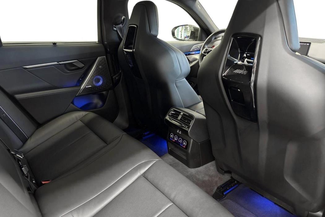 BMW M5 2025
