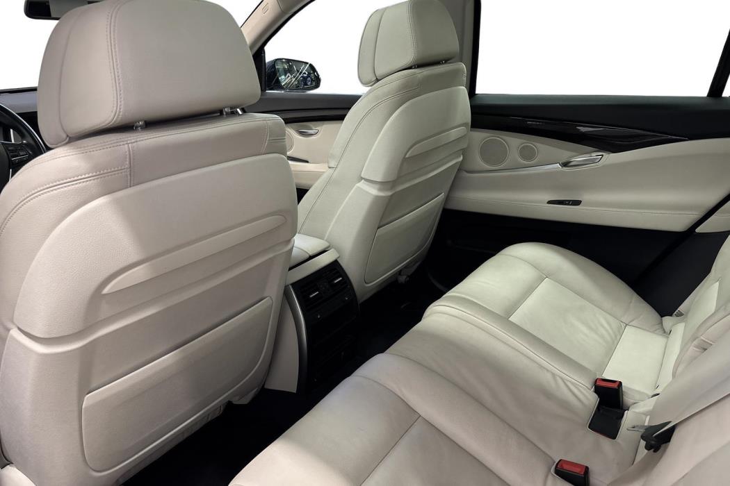 BMW 530 Gran Turismo 2014