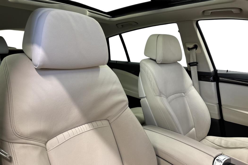 BMW 530 Gran Turismo 2014