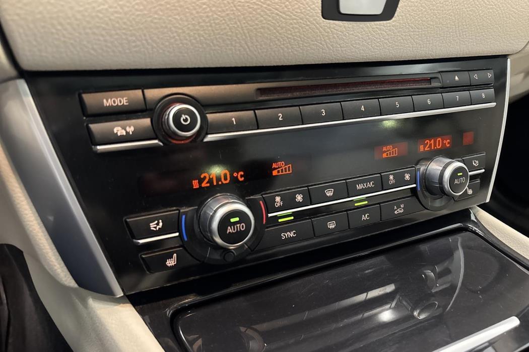 BMW 530 Gran Turismo 2014