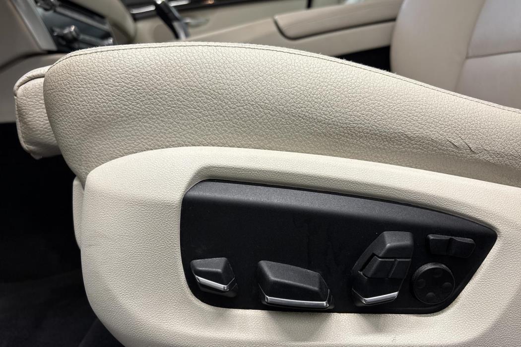 BMW 530 Gran Turismo 2014