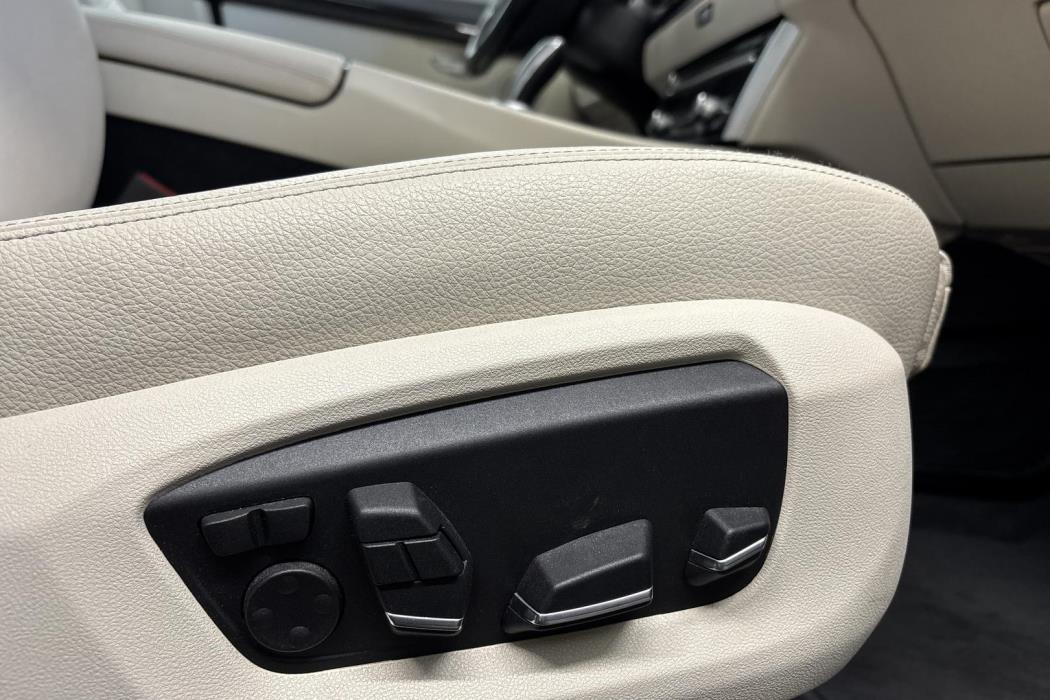 BMW 530 Gran Turismo 2014