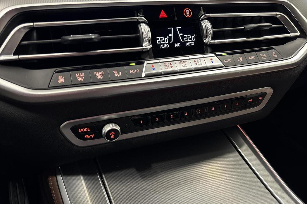 BMW X5 2021