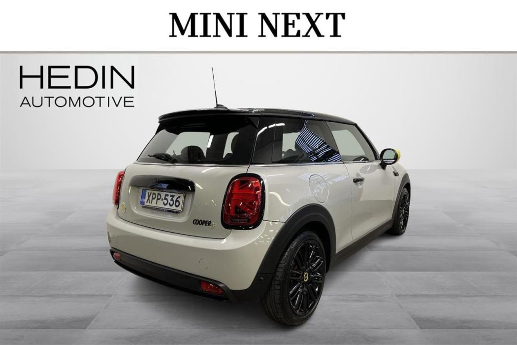 MINI Hatchback 2022