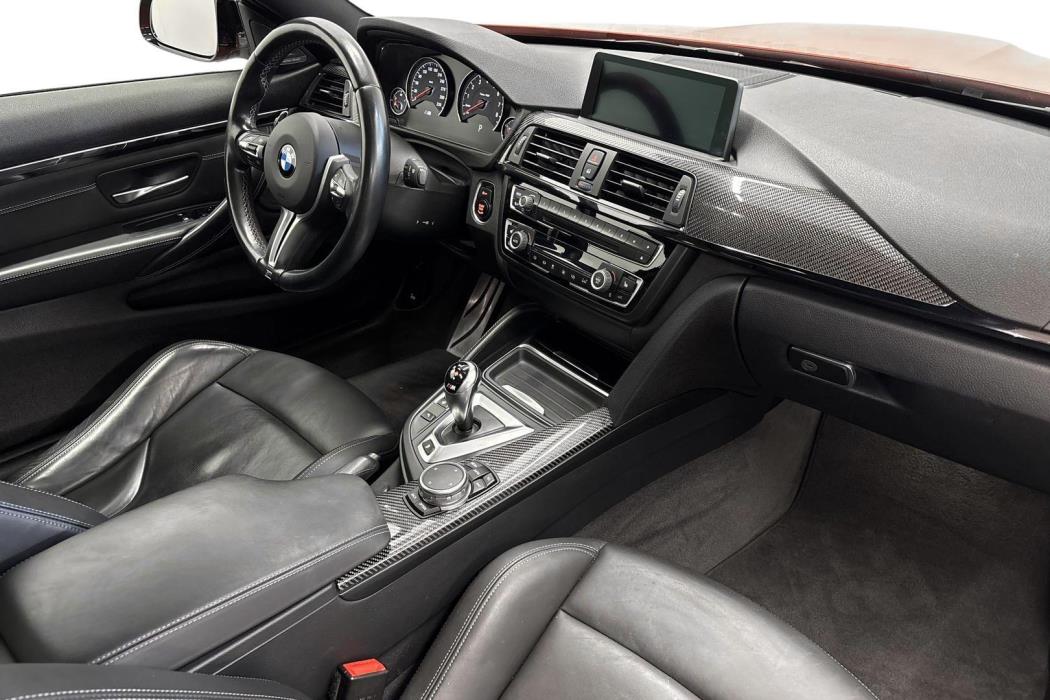 BMW M4 2015
