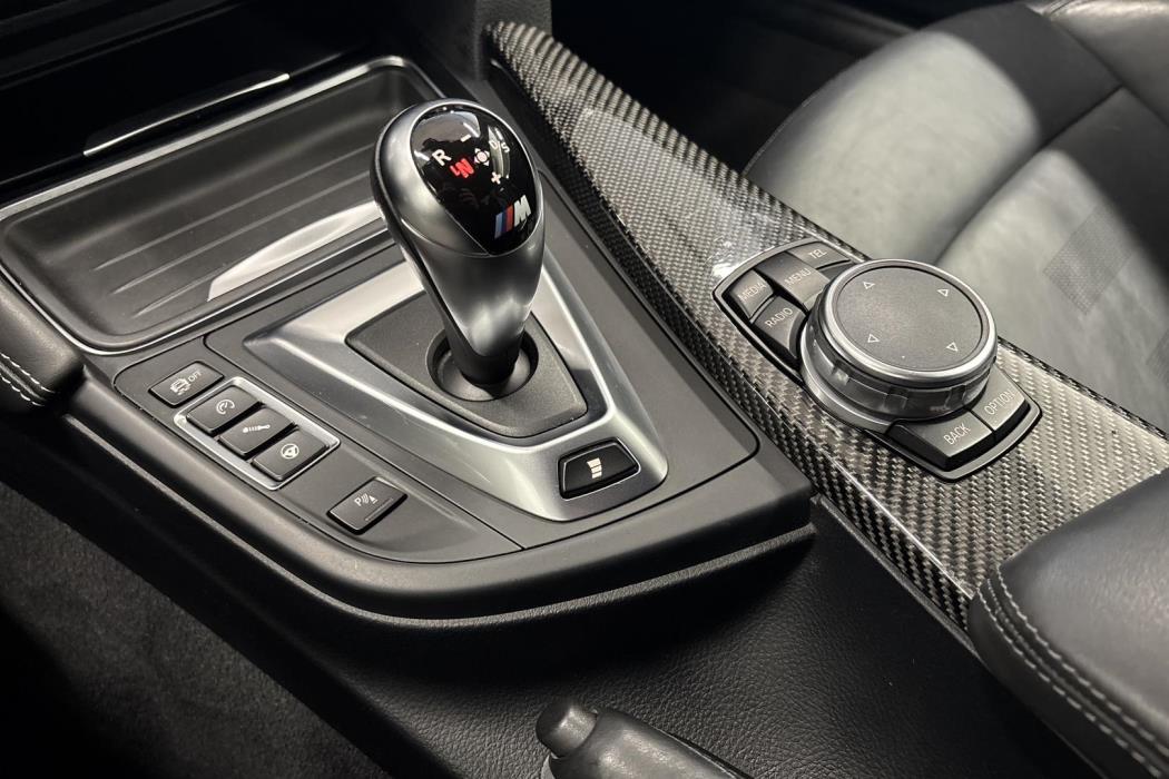 BMW M4 2015