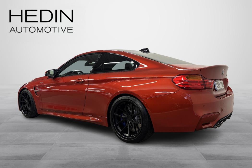 BMW M4 2015