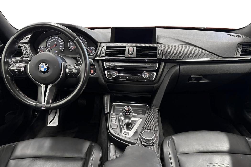 BMW M4 2015