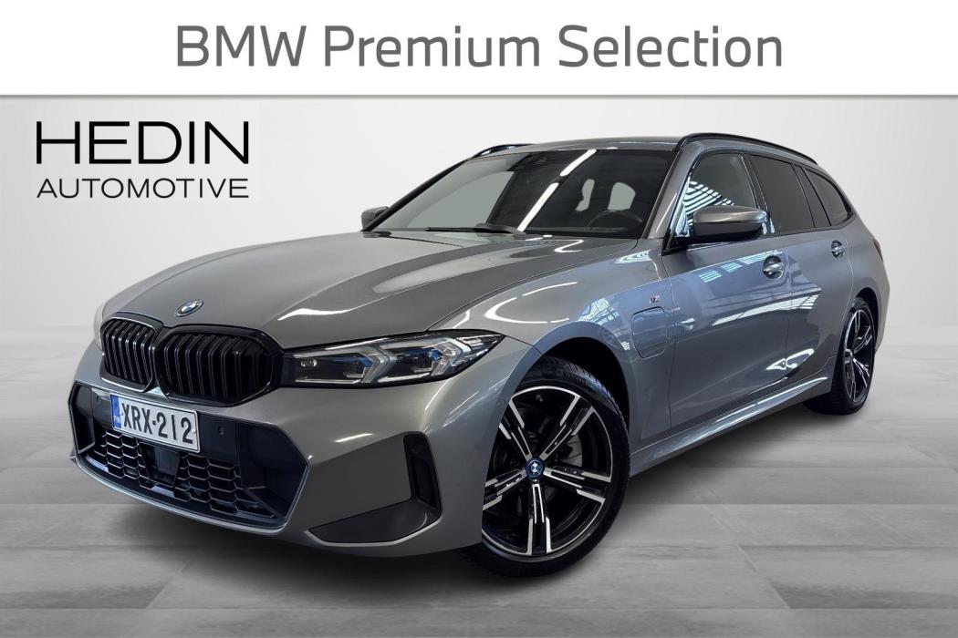 BMW 330 2024