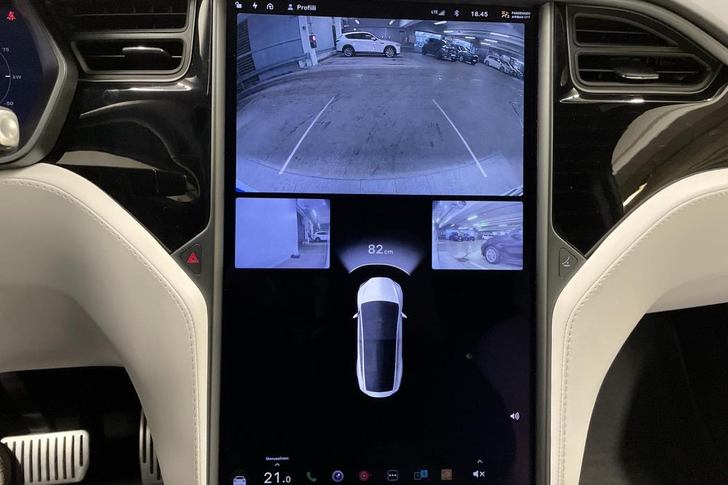 Tesla Model X 2019