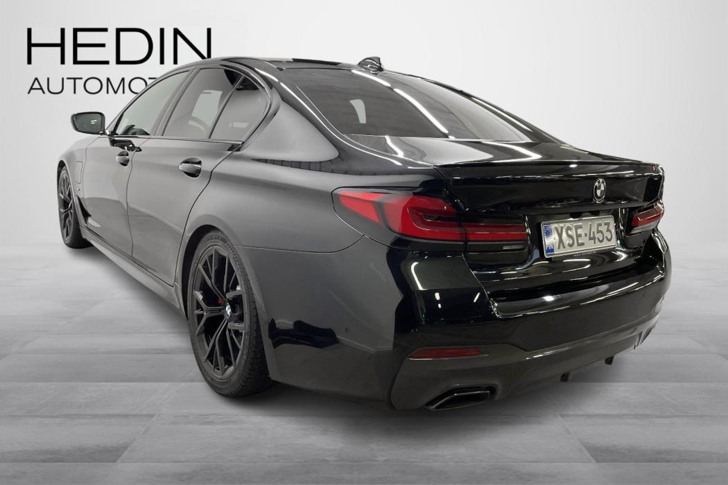 BMW 545 2021