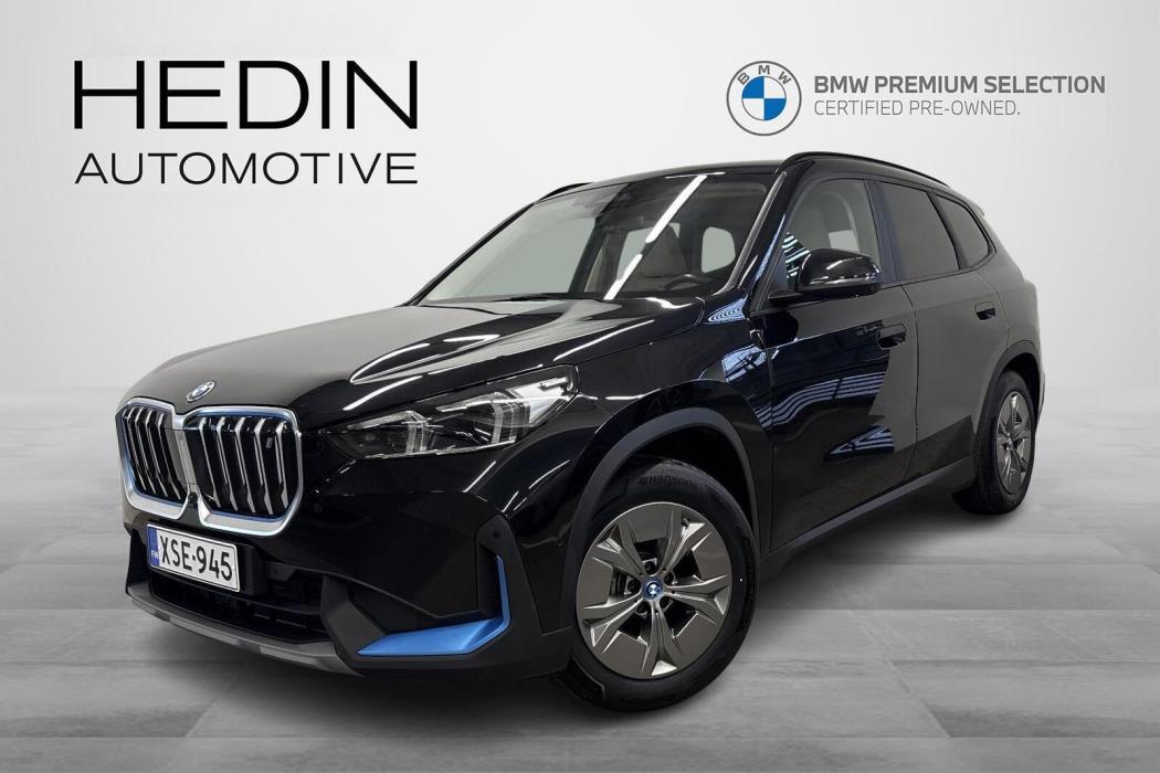 BMW iX1 2024
