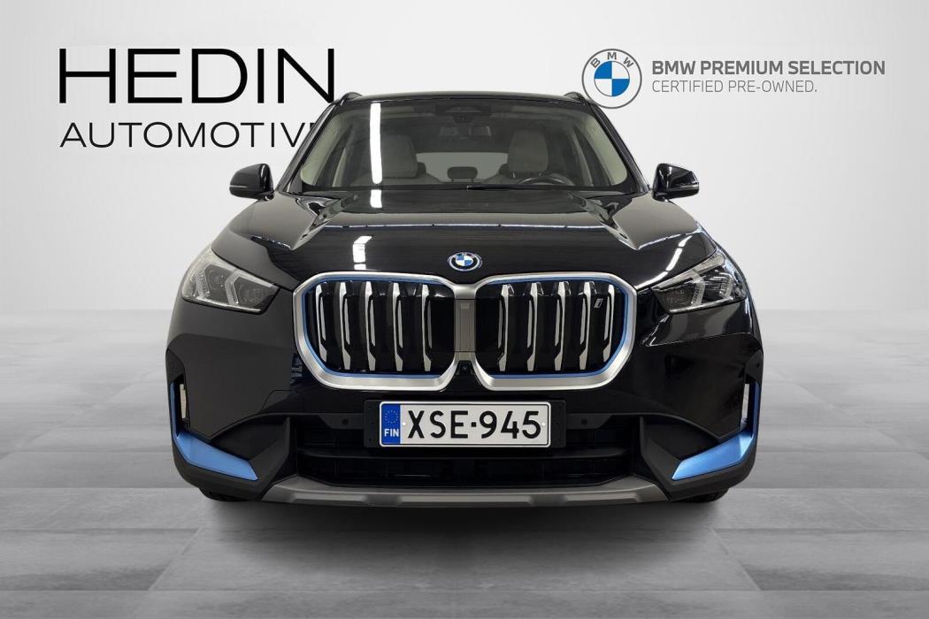 BMW iX1 2024