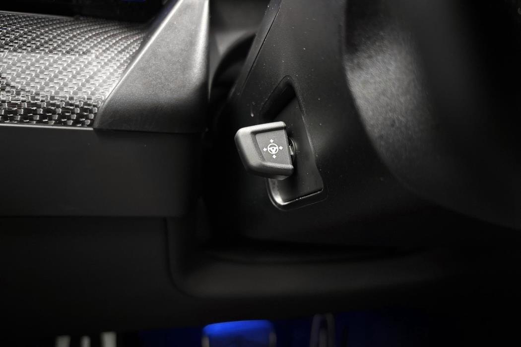 BMW M5 2025