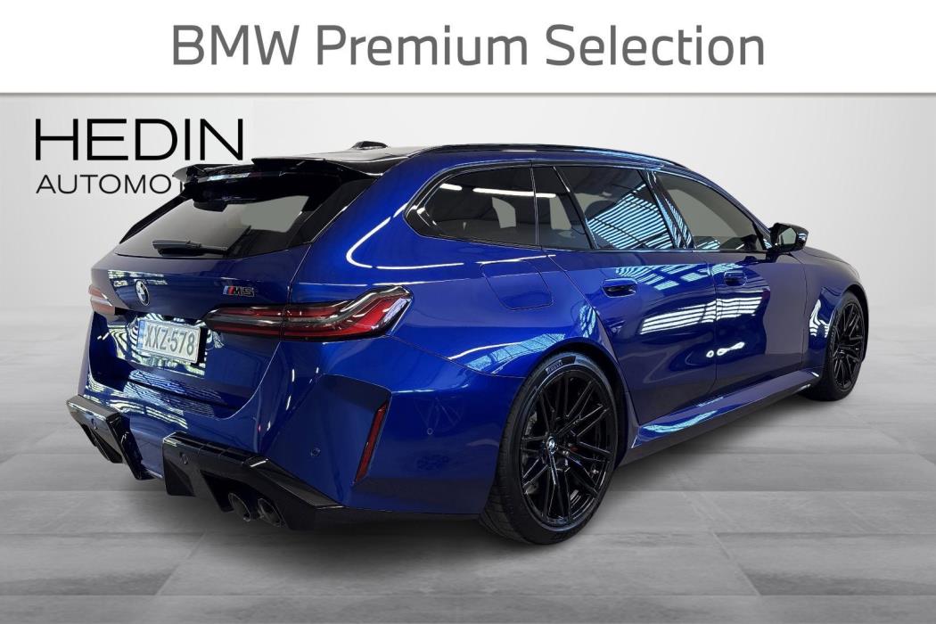 BMW M5 2025