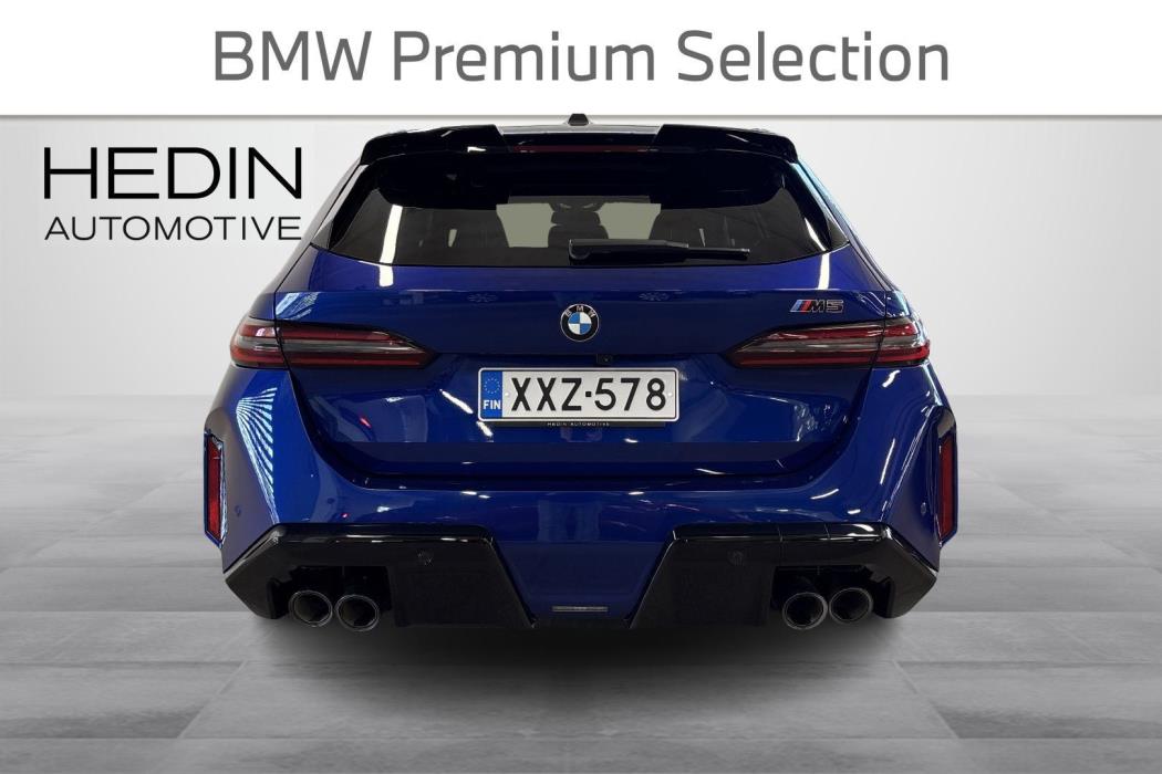 BMW M5 2025