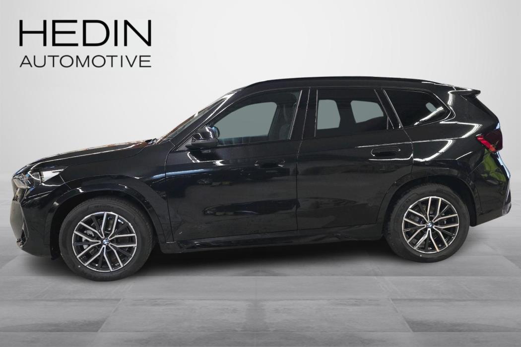 BMW iX1 2026