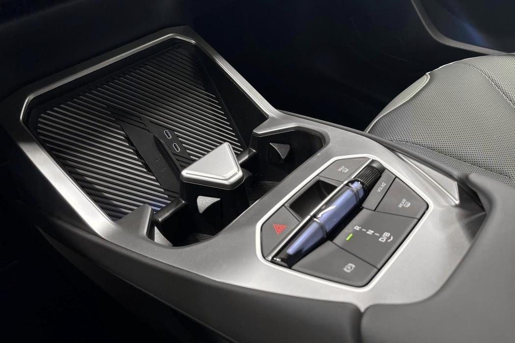 BMW iX3 2026