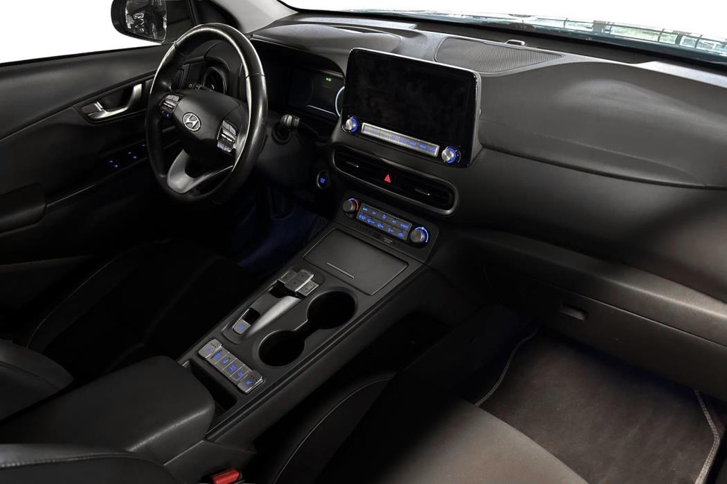 Hyundai KONA 2023