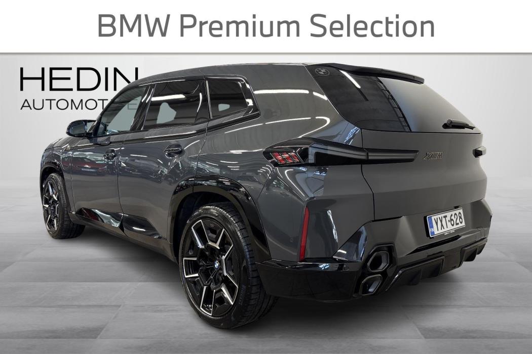 BMW XM 2024