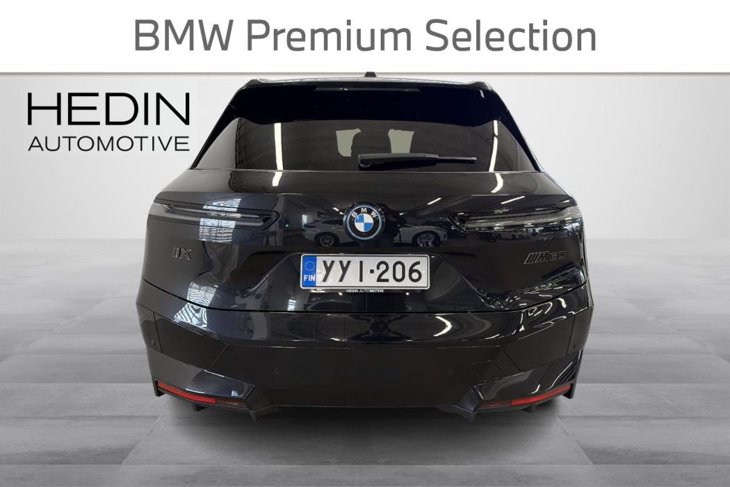 BMW iX 2023