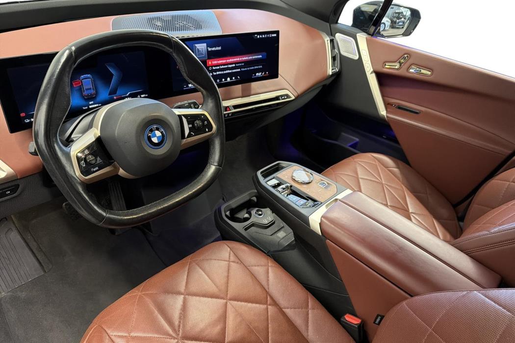 BMW iX 2023