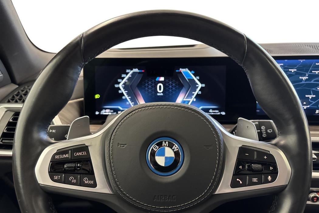 BMW X5 2024