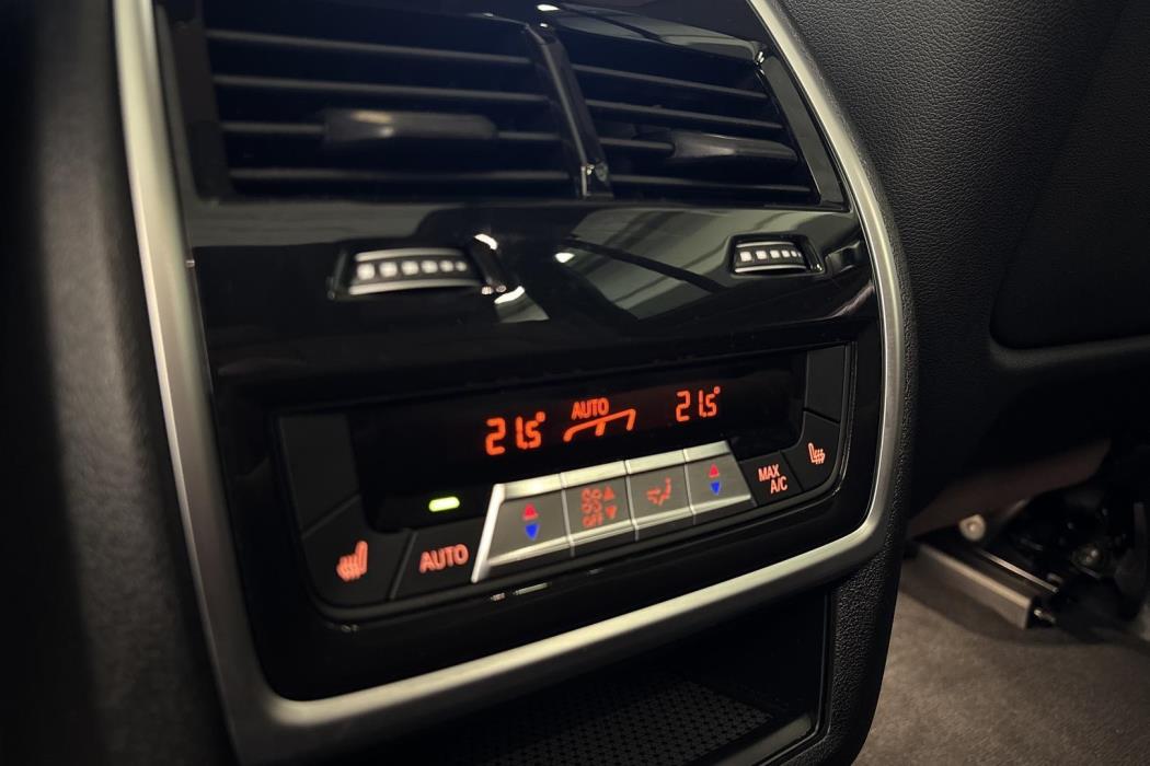 BMW X5 2024