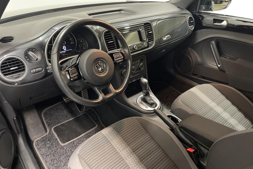 Volkswagen Beetle 2012