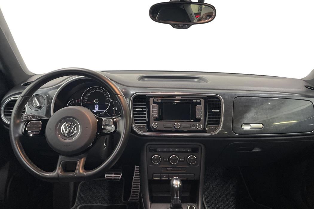 Volkswagen Beetle 2012