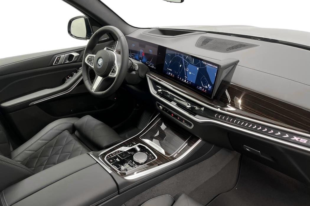 BMW X5 2025