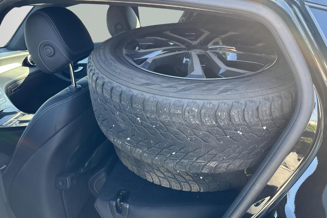 Mercedes-Benz GLC 2021