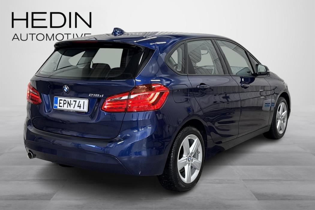 BMW 218 2018
