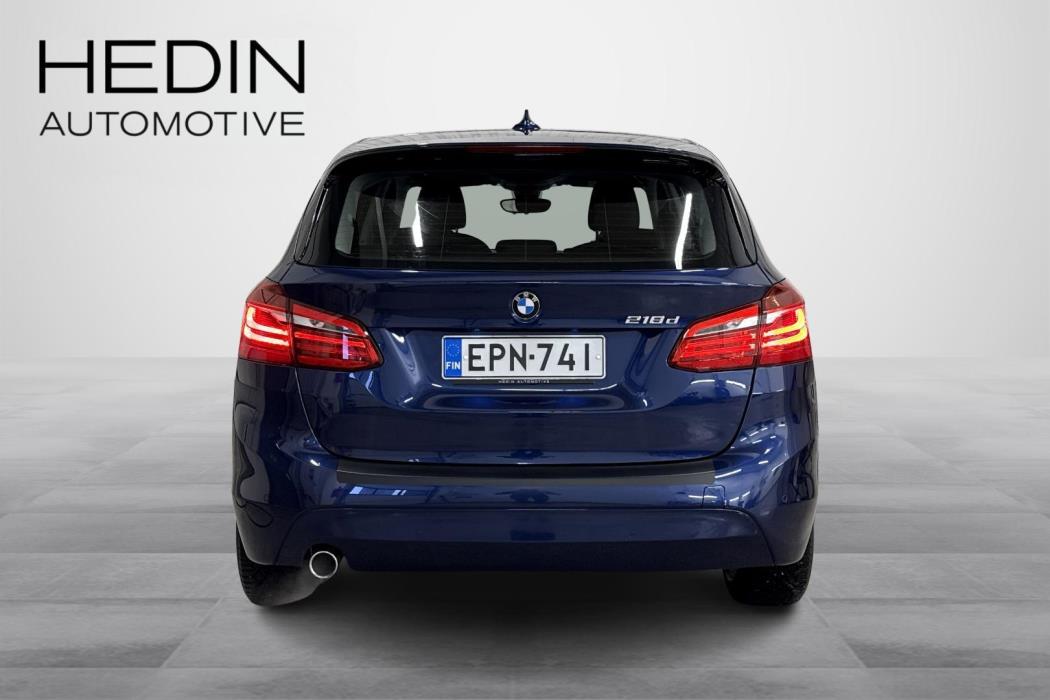 BMW 218 2018