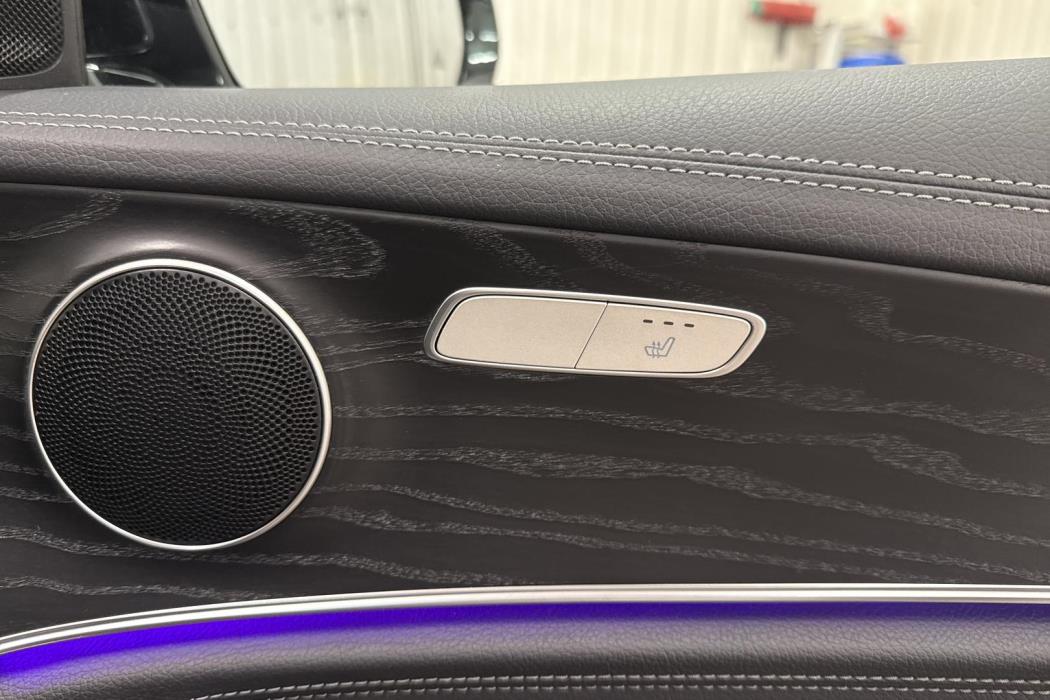 Mercedes-Benz E 2023