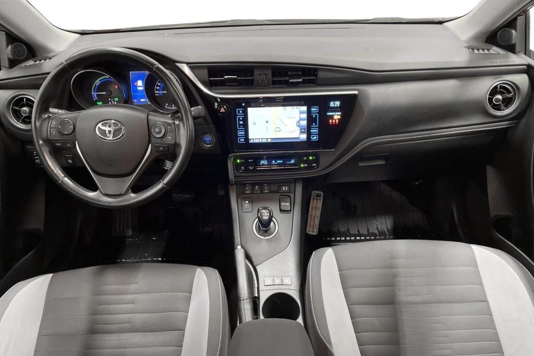 Toyota Auris 2017