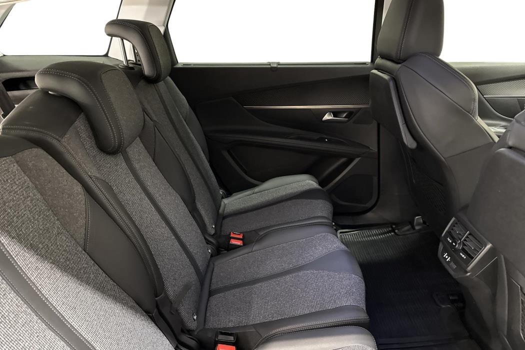 Peugeot 5008 2020
